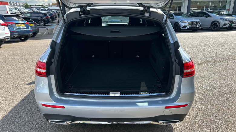 Mercedes-Benz E-Class E300d 4Matic AMG Line 5dr 9G-Tronic Diesel Estate